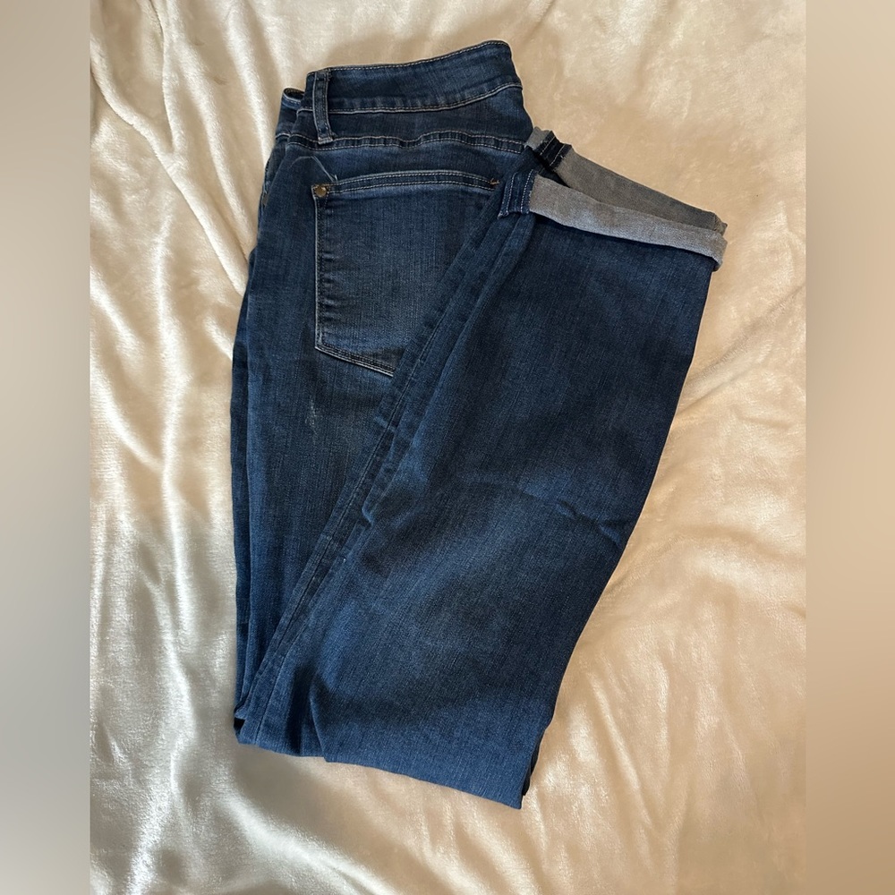 NWOT!!Judy Blue boyfriend fit jeans. Only tried on, never worn.